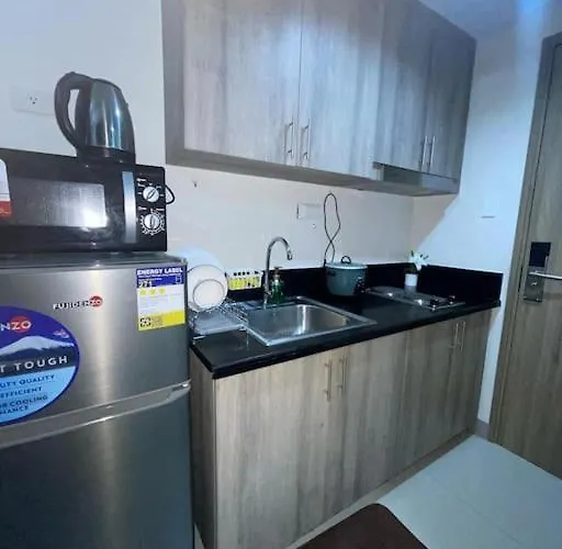 Julis S Residence- Moa Complex Pasay Апартаменты
